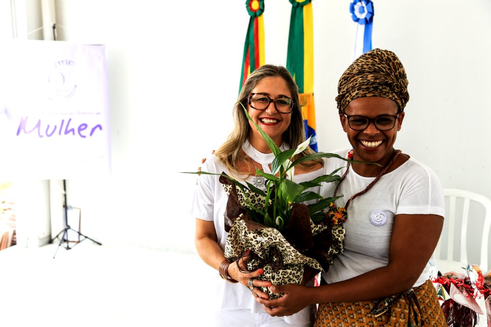 06.03.2018 -Prefeita Paula Mascarenhas  durante abertura da semana da Mulher no CEU Dunas - Foto: Gustavo Vara