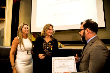 06.12.2018 - Prefeita Paula Mascarenhas recebe a medalha Tiradentes no Palácio da Policia em Porto Alegre - Foto: Gustavo Vara