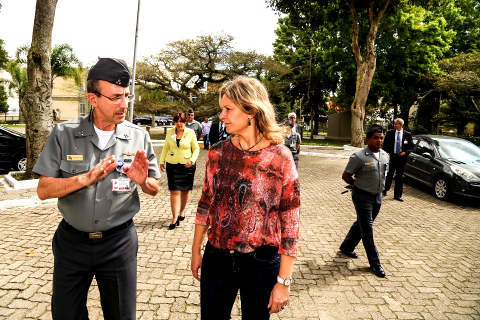 26.09.2018 - Prefeita Paula Mascarenhas durante reunião almoço com o  vice-Almirante José Renato de Oliveira, Comandante do 5º Distrito Naval em Rio Grande - Foto: Gustavo Vara