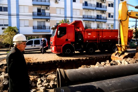 20.08.2018 - Prefeito em exercício Idemar Barz durante visita obra de instalação adutora ETA São Gonçalo - Foto: Gustavo Vara
