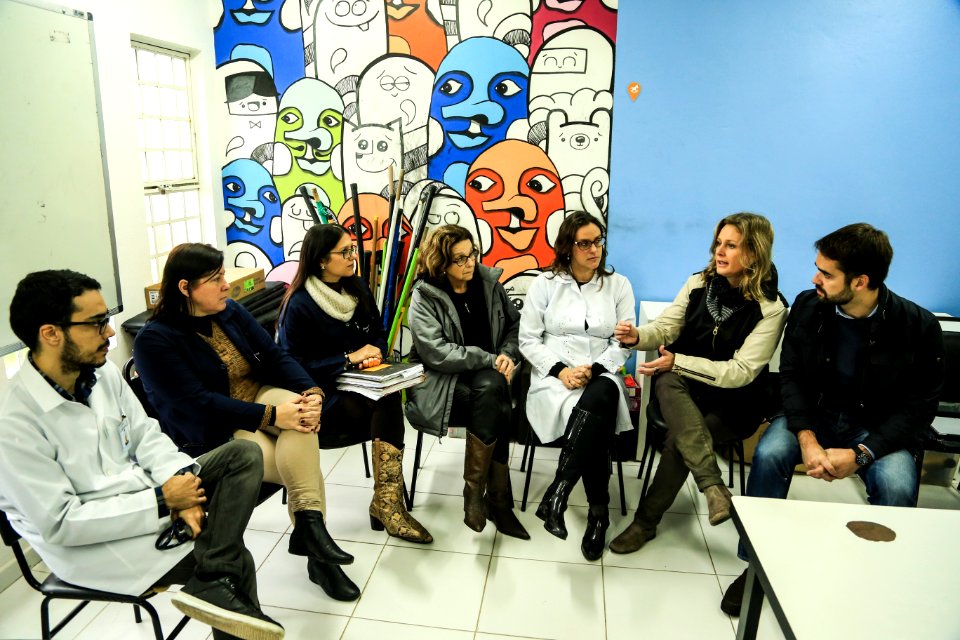 17.07.2018 - Prefeita Paula Mascarenhas durante reunião e visita à UBS Bom Jesus - Foto: Gustavo Vara