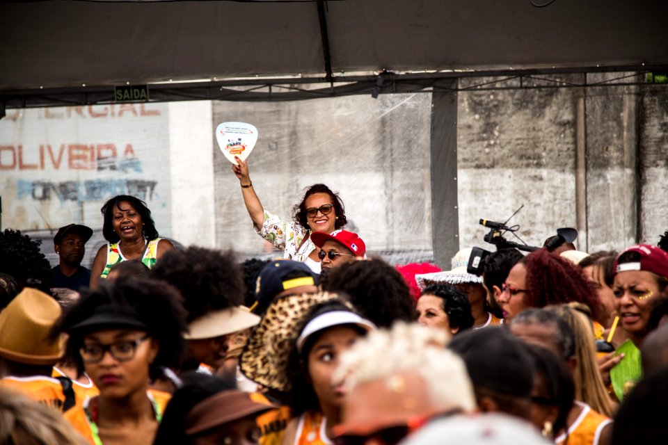 10.02.2018 - Prefeita Paula Mascarenhas e o vice Idemar Barz durante o primeiro dia do Carnaval 2018 - Foto: Gustavo Vara