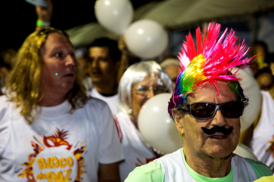 12.02.2018 - Bloco da Paz desfila na Passarela do Samba no Porto de Pelotas - Foto: Gustavo Vara