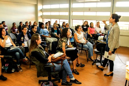 18.04.2018 - Prefeita Paula Mascarenhas durante participação na Formação Booksharing  (metodologia Conte Comigo/Pacto Pelotas Pela Paz) - Foto: Gustavo Vara