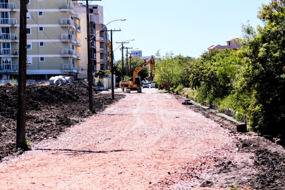 22.11.2017 - Obras no Parque Linear - Abertura Rua General Argolo