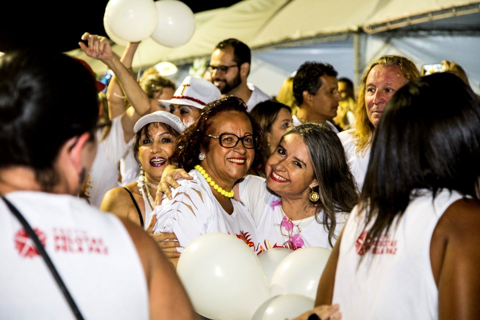 12.02.2018 - Bloco da Paz desfila na Passarela do Samba no Porto de Pelotas - Foto: Gustavo Vara