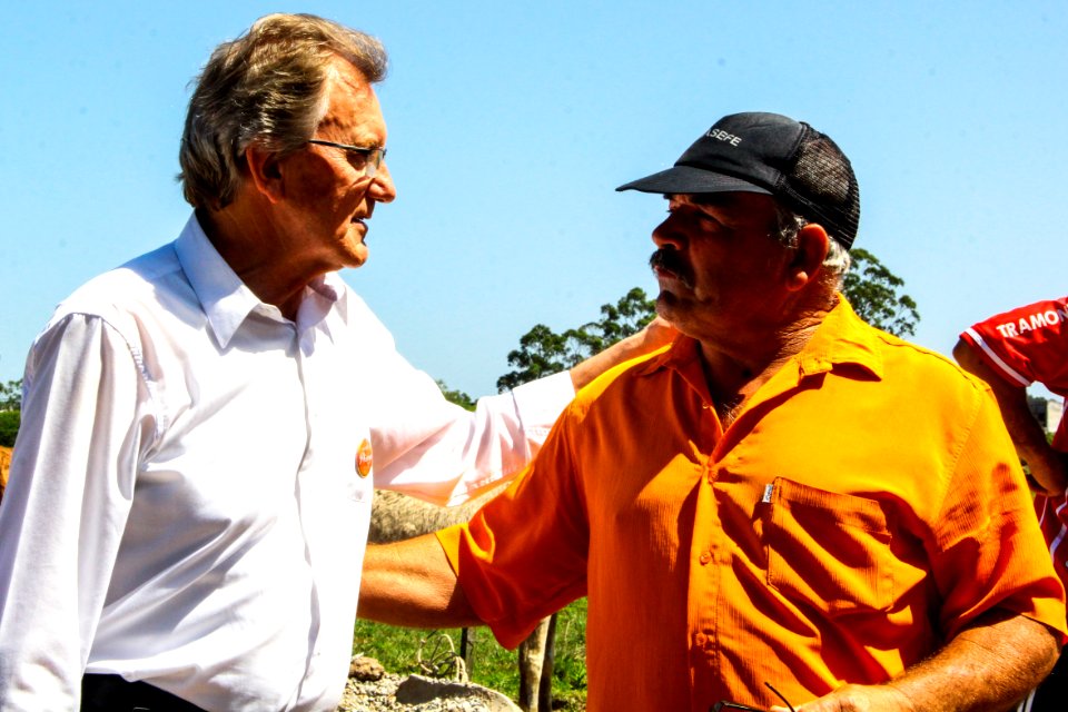 14.11.2017 - Vice-prefeito Idemar Barz no evento de doação de cavalos da Hospedaria Municipal