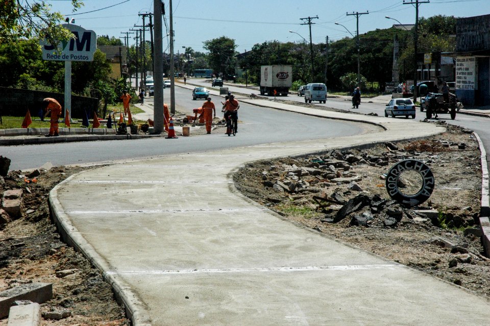 23.11.2017 - Obras na Avenida Domingos de Almeida