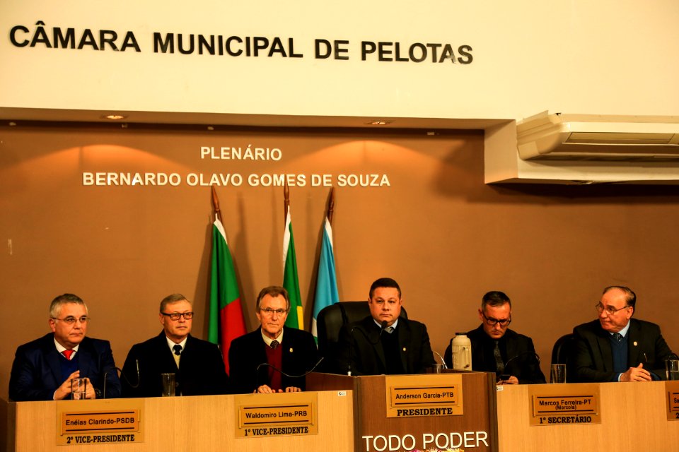 09.07.2018 - Prefeito em exercício Idemar Barz prestigia a Sessão Solene alusiva aos 206 anos da Cidade de Pelotas - Foto: Gustavo Vara