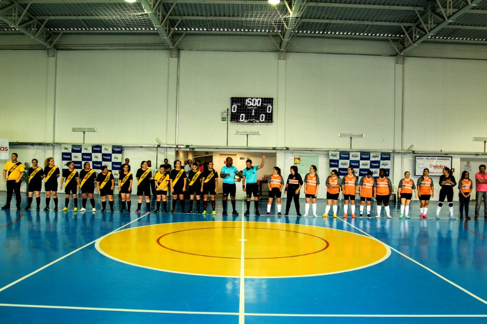 28.10.2017 - Prefeita Paula Mascarenhas durante a final do Integra 2017 no ginásio Karosso