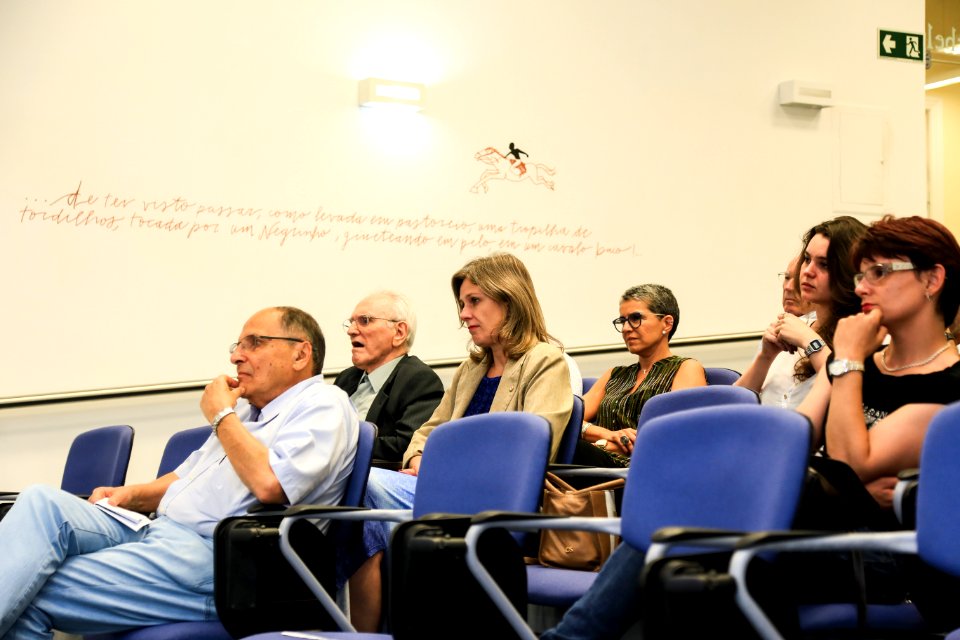 14.12.2017 - Prefeita Paula Mascarenhas durante 'Diálogos Simonianos' com Vitor Ramil, Carlos Diniz e Fausto Domingos no Instituto João Simões Lopes Neto