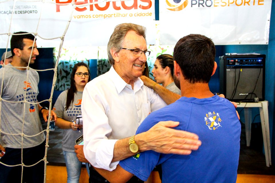 14.11.2017 - Vice-prefeito Idemar Barz na abertura da III Jornada Esportiva do Cerenepe