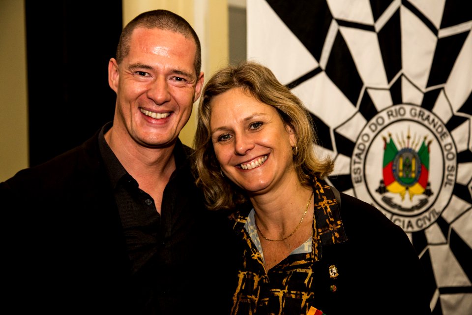 06.12.2018 - Prefeita Paula Mascarenhas recebe a medalha Tiradentes no Palácio da Policia em Porto Alegre - Foto: Gustavo Vara