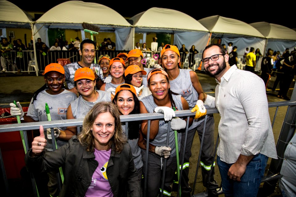 12.02.2018 - Prefeita Paula Mascarenhas e o vice Idemar Barz no segundo dia do Carnaval 2018 - Foto: Gustavo Vara