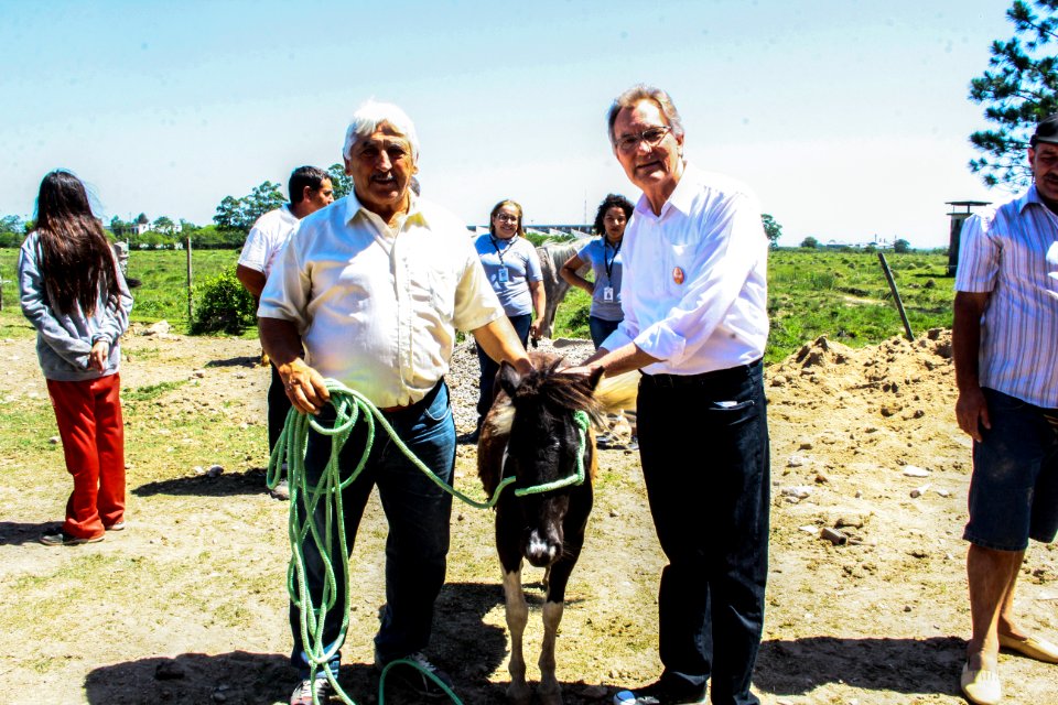 14.11.2017 - Vice-prefeito Idemar Barz no evento de doação de cavalos da Hospedaria Municipal