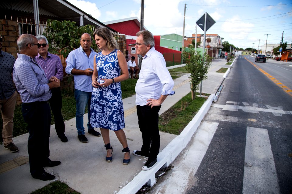 07.02.2018 - Prefeita Paula Mascarenhas e o vice Idemar Barz durante Entrega das Rua Professor Mário Peiruque e Rafael Pinto Bandeira - Foto: Gustavo Vara