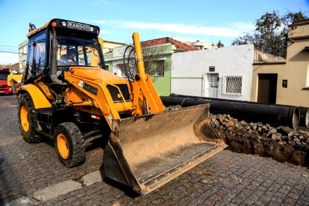 20.08.2018 - Prefeito em exercício Idemar Barz durante visita obra de instalação adutora ETA São Gonçalo - Foto: Gustavo Vara