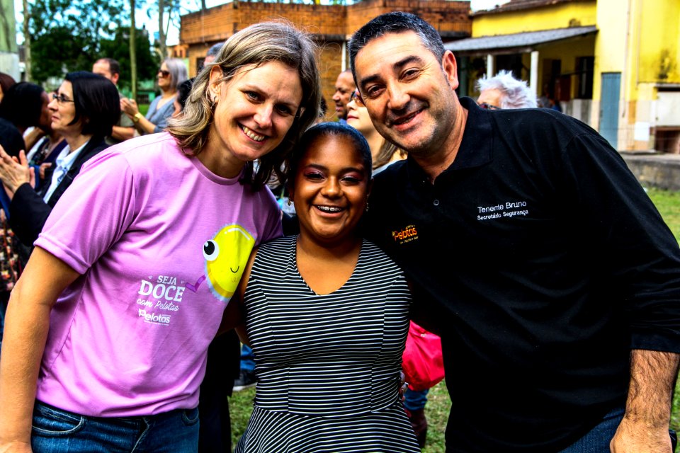 04.11.2017 - Prefeita Paula Mascarenhas participa do lançamento do projeto Carnaval da Folia e da Paz no Instituto Lar de Jesus