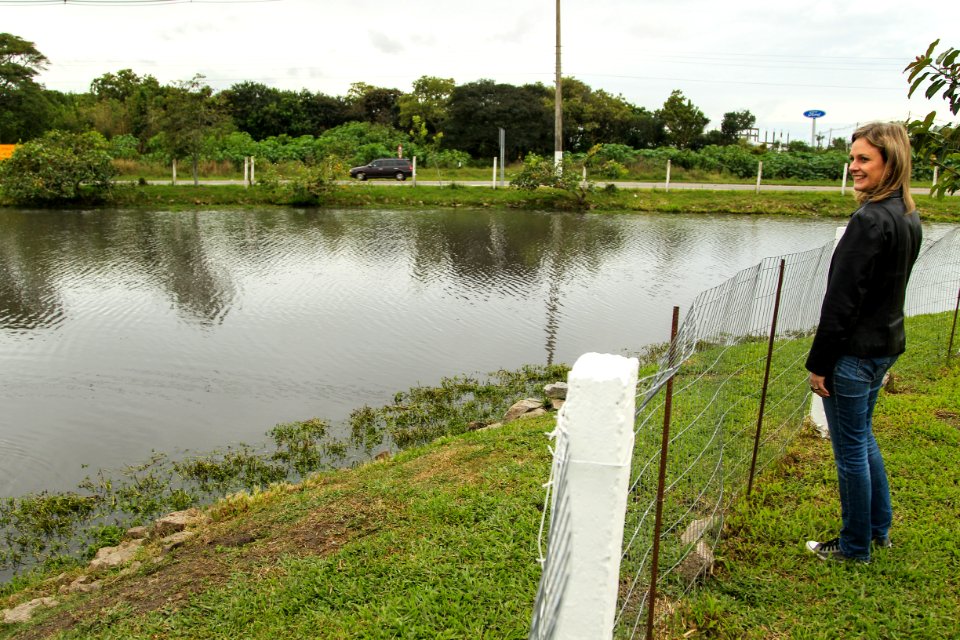 18.05.2018 - Prefeita Paula Mascarenhas acompanhada do Diretor Presidente da Eterpel, Jorge Vasques realizam a reinauguração da ponte e área de recreação infantil do terminal rodoviário de Pelotas - Foto: Gustavo Vara