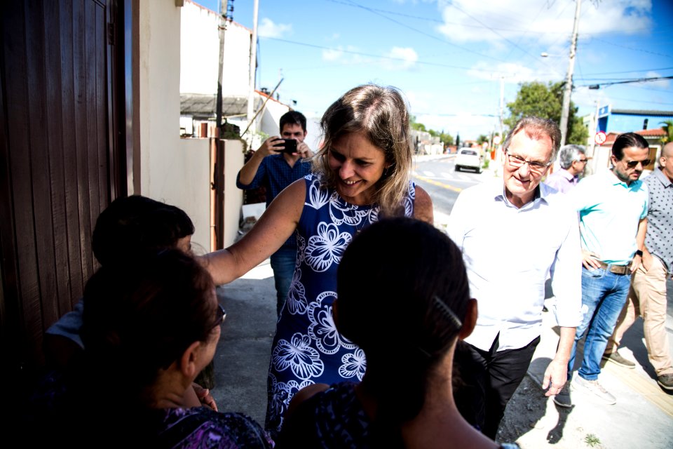 07.02.2018 - Prefeita Paula Mascarenhas e o vice Idemar Barz durante Entrega das Rua Professor Mário Peiruque e Rafael Pinto Bandeira - Foto: Gustavo Vara
