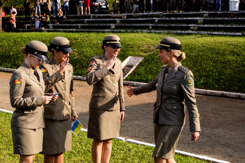 18.11.2019 - Porto Alegre/RS  - Prefeita Paula Mascarenhas é homenageada com a medalha 'Serviços Distintos' na cerimônia de passagem de comando-geral da Brigada Militar. Coronel Ikeda passa o comando para o coronel Rodrigo Mohr Picon - Foto: Gustavo Vara