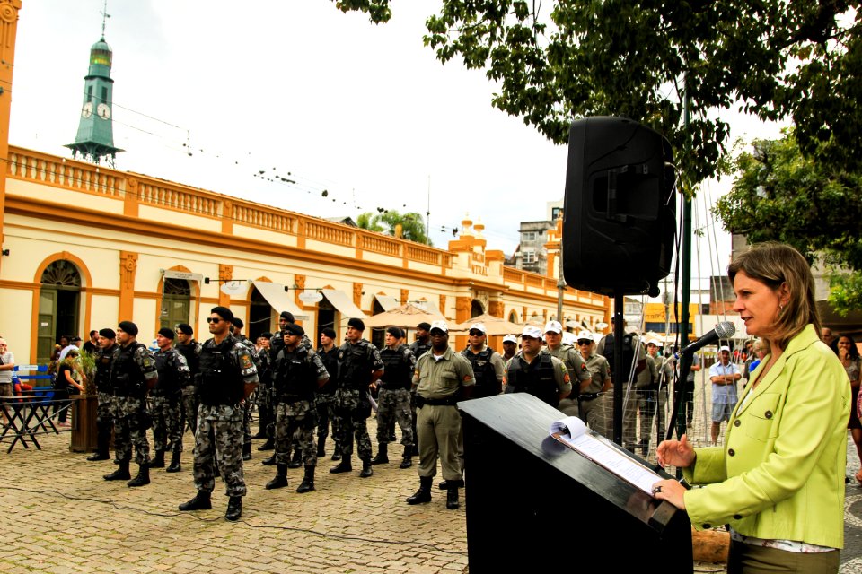 07.12.2017 - Prefeita Paula Mascarenhas e o vice Idemar Barz durante lançamento da Operação Papai Noel