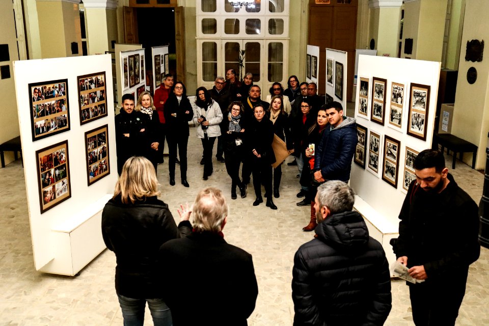05.07.2019 - Prefeita Paula Mascarenhas e o vice Idemar Barz prestigiam a abertura da exposição fotográfica ‘Bernardo de Souza em dois tempos’ em homenagem ao ex-prefeito, com imagens do fotógrafo Gustavo Vara - Foto: Michel Corvello