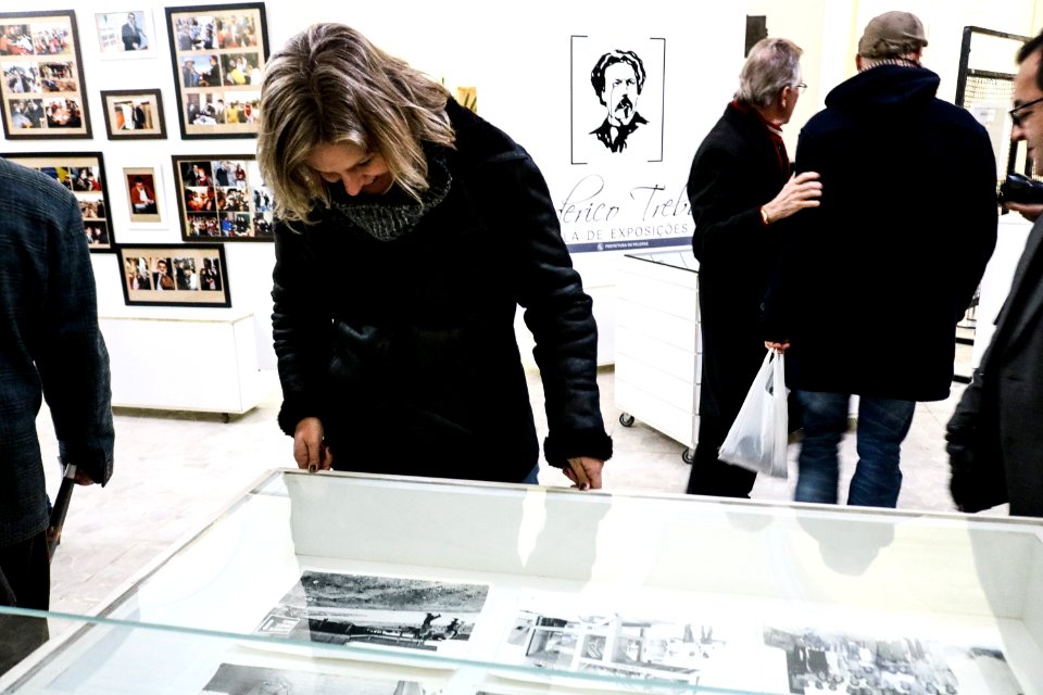 05.07.2019 - Prefeita Paula Mascarenhas e o vice Idemar Barz prestigiam a abertura da exposição fotográfica ‘Bernardo de Souza em dois tempos’ em homenagem ao ex-prefeito, com imagens do fotógrafo Gustavo Vara - Foto: Michel Corvello