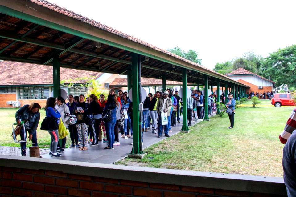 25.11.2017 - Prefeito em exercício Idemar Barz na assinatura de contratos do Amazonas e do Roraima