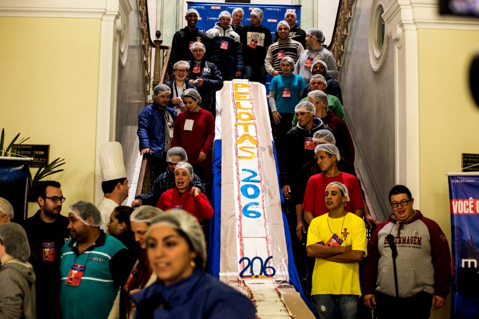 07.07.2018 - Comemoração do aniversário de 206 anos de Pelotas com um bolo de 206 metros - Foto: Gustavo Vara