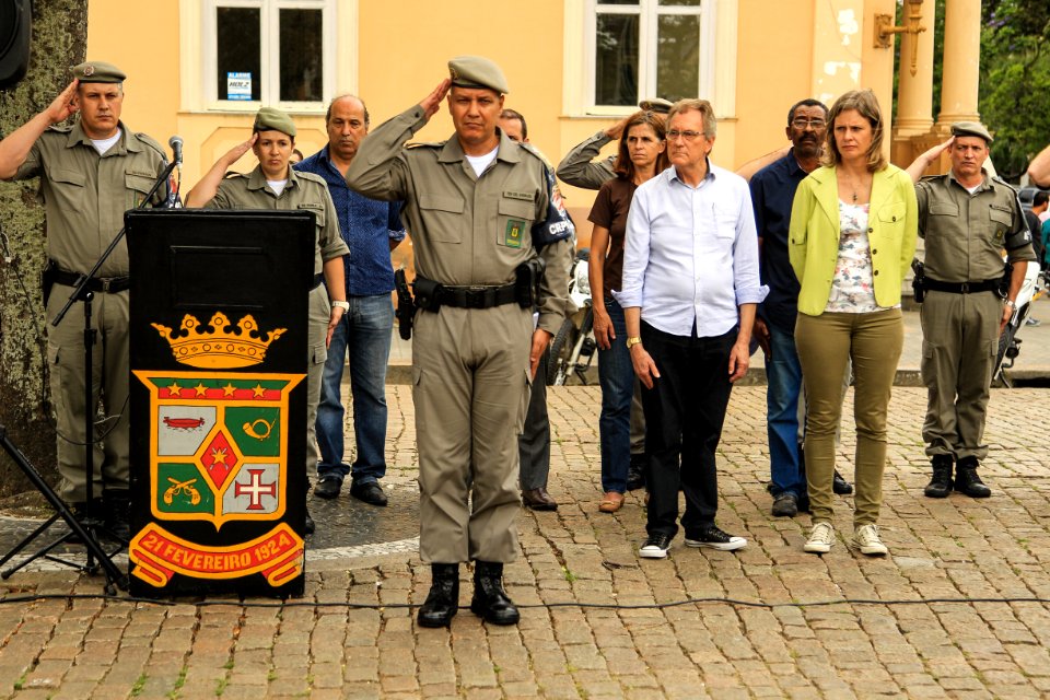 07.12.2017 - Prefeita Paula Mascarenhas e o vice Idemar Barz durante lançamento da Operação Papai Noel
