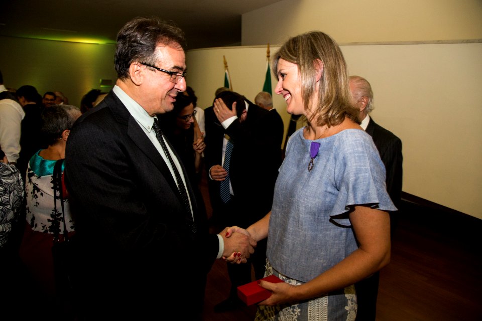 28.02.2018 - Porto Alegre/RS - Prefeita Paula Mascarenhas recebe comenda da Ordem das Palmas Acadêmicas na Fundação Iberê Camargo - Foto: Gustavo Vara