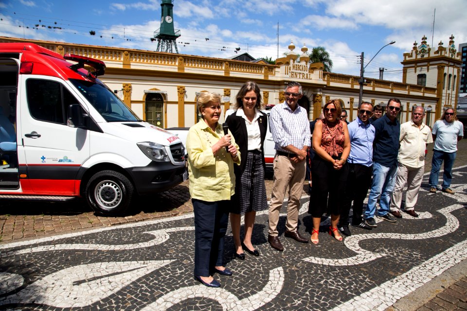 12.02.2018 - Prefeita Paula Mascarenhas durante entrega de ambulâncias do SAMU com a Senadora Ana Amélia Lemos - Foto: Gustavo Vara