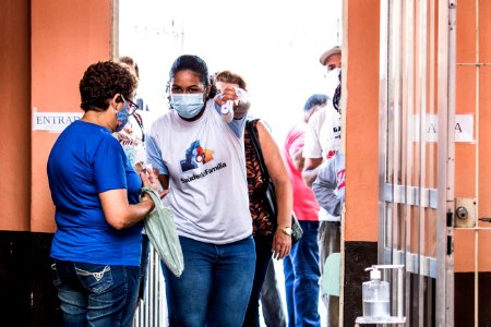 15.04.2021 - Vacinação dos idosos de 61 anos nas escolas - Foto Michel Corvello