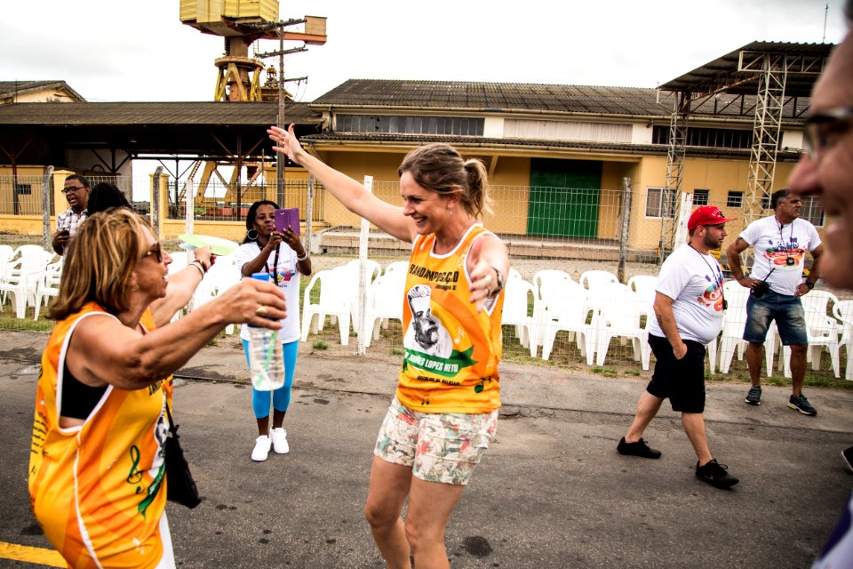 10.02.2018 - Prefeita Paula Mascarenhas e o vice Idemar Barz durante o primeiro dia do Carnaval 2018 - Foto: Gustavo Vara