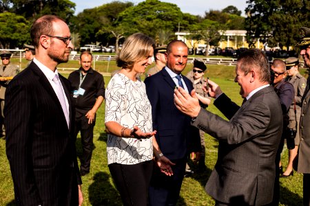 18.11.2019 - Porto Alegre/RS  - Prefeita Paula Mascarenhas é homenageada com a medalha 'Serviços Distintos' na cerimônia de passagem de comando-geral da Brigada Militar. Coronel Ikeda passa o comando para o coronel Rodrigo Mohr Picon - Foto: Gustavo Vara