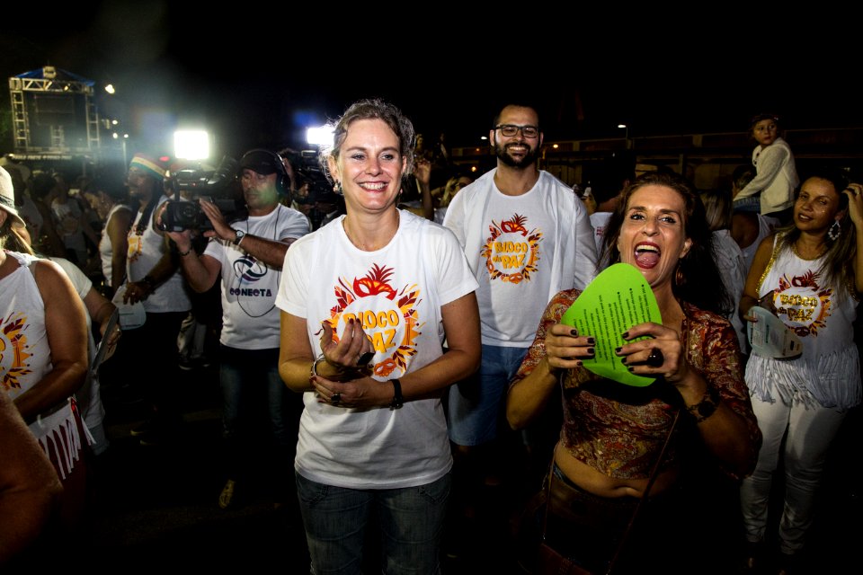 12.02.2018 - Bloco da Paz desfila na Passarela do Samba no Porto de Pelotas - Foto: Gustavo Vara