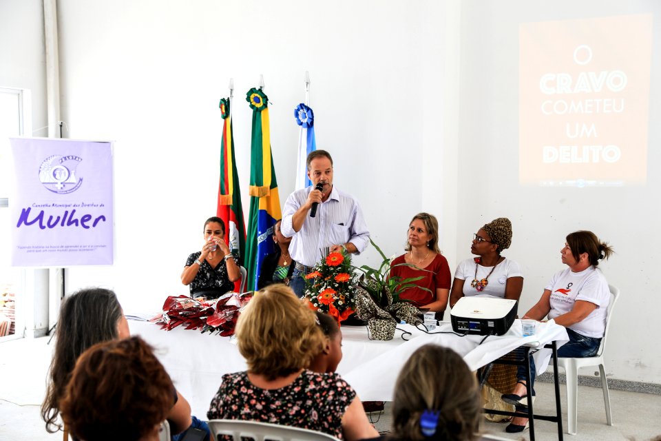 06.03.2018 -Prefeita Paula Mascarenhas  durante abertura da semana da Mulher no CEU Dunas - Foto: Gustavo Vara