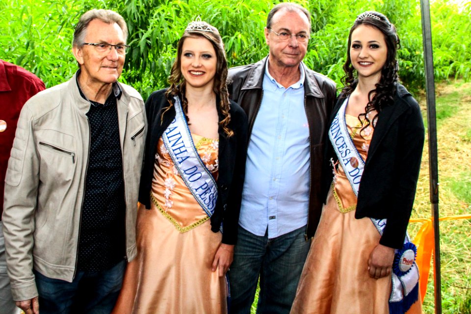 25.11.2017 - Prefeito em exercício Idemar Barz na abertura da Colheita do Pêssego 2017