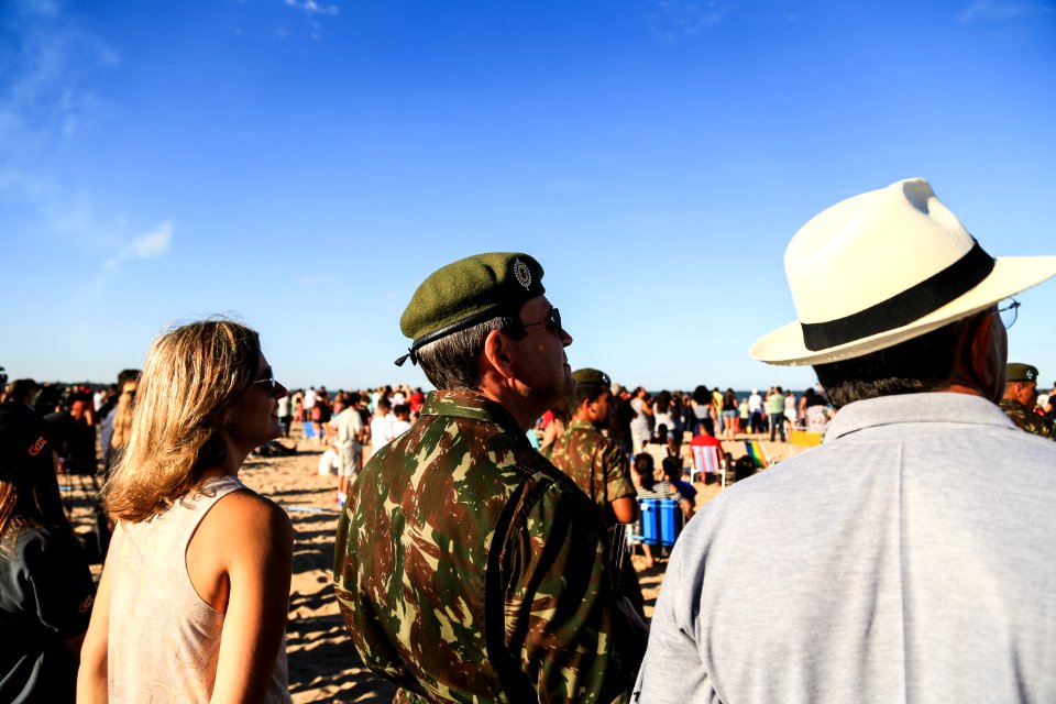 18.04.2018 - Apresentação da Esquadrilha da Fumaça em comemoração aos 100 anos do 9ª Batalhão de Infantaria Motorizada em Pelotas e pela passagem do Dia do Exército - Foto: Gustavo Vara