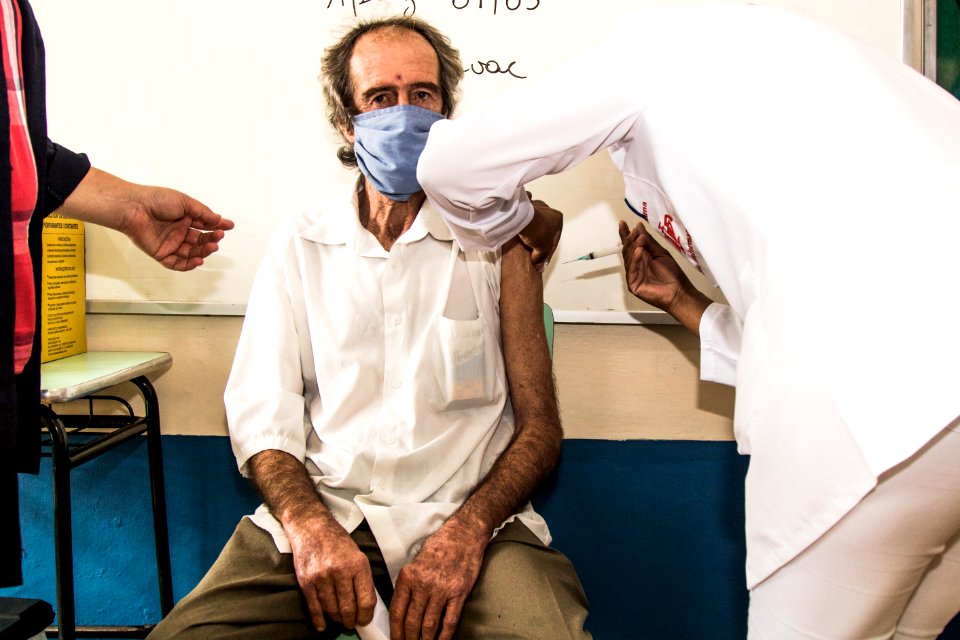 01.04.2021 - Vacinação dos idosos a partir dos 68 anos - Foto Michel Corvello