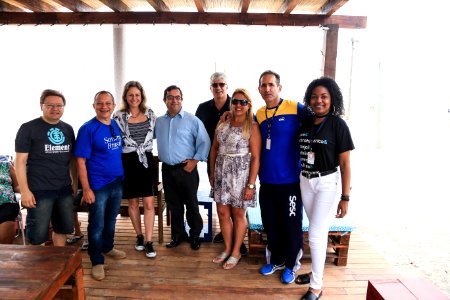 29.12.2017 - Prefeita Paula Mascarenhas durante visita e entrega da reforma do trapiche da praia do Laranjal