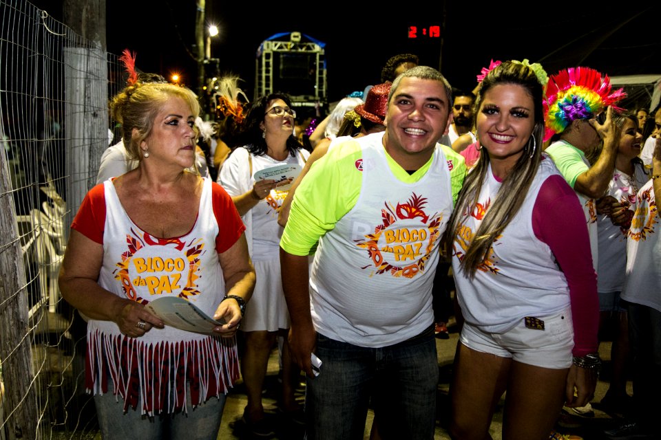 12.02.2018 - Bloco da Paz desfila na Passarela do Samba no Porto de Pelotas - Foto: Gustavo Vara