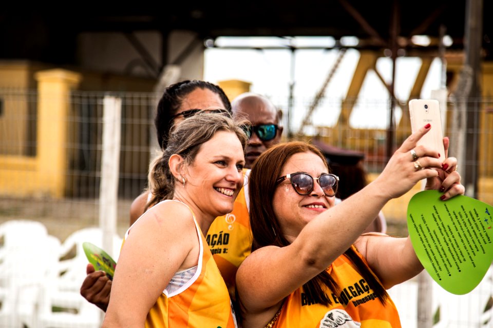 10.02.2018 - Prefeita Paula Mascarenhas e o vice Idemar Barz durante o primeiro dia do Carnaval 2018 - Foto: Gustavo Vara