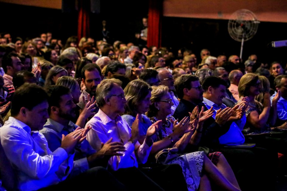 15.01.2018 - Prefeita Paula Mascarenhas na abertura do  8° Festival Sesc de Música com apresentação do Grupo alemão Ensemble Berlin
