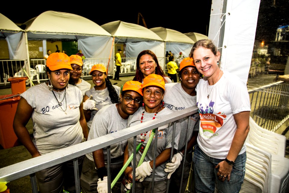 10.02.2018 - Prefeita Paula Mascarenhas e o vice Idemar Barz durante o primeiro dia do Carnaval 2018 - Foto: Gustavo Vara