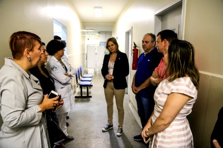 08.03.2018 - Prefeita Paula Mascarenhas visita à ala pediátrica do Pronto Socorro após reforma - Foto: Gustavo Vara