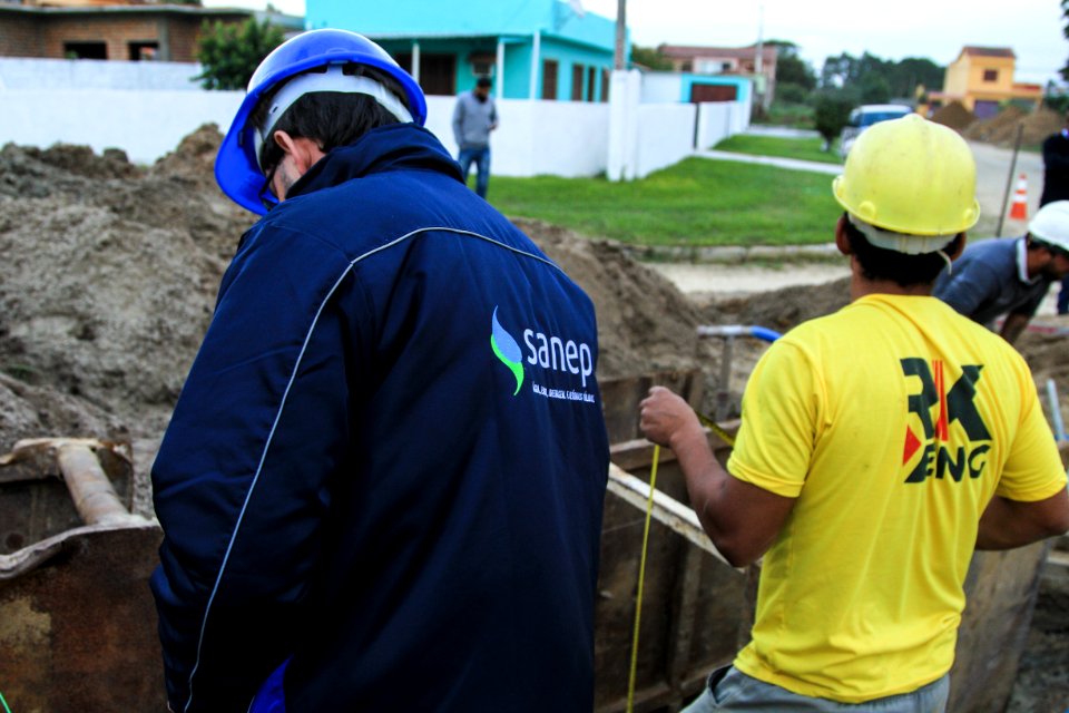 17.05.2018 - Prefeita Paula Mascarenhas  durante entrega da praça São Jerônimo,   atrás do Shopping Mar de Dentro e entrega de obras Ilha Bela e São Conrado - Laranjal- Foto: Gustavo Vara
