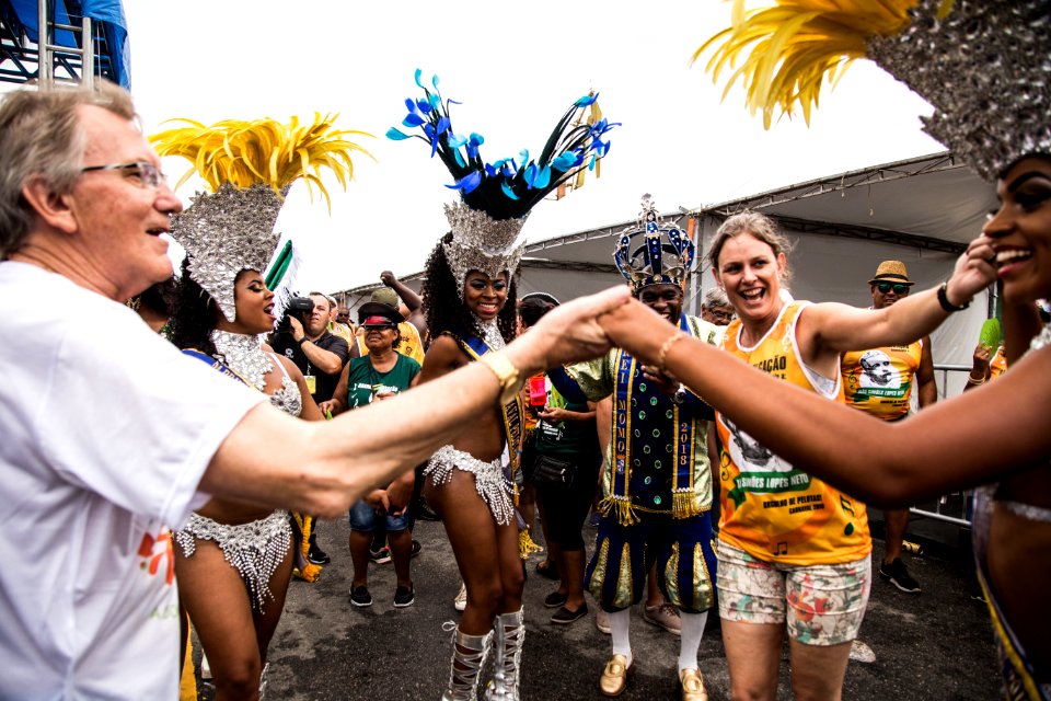 10.02.2018 - Prefeita Paula Mascarenhas e o vice Idemar Barz durante o primeiro dia do Carnaval 2018 - Foto: Gustavo Vara