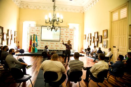 15.04.2021 - Prefeita Paula Mascarenhas em reunião com vereadores da base sobre os 100 dias de governo - Foto: Gustavo Vara